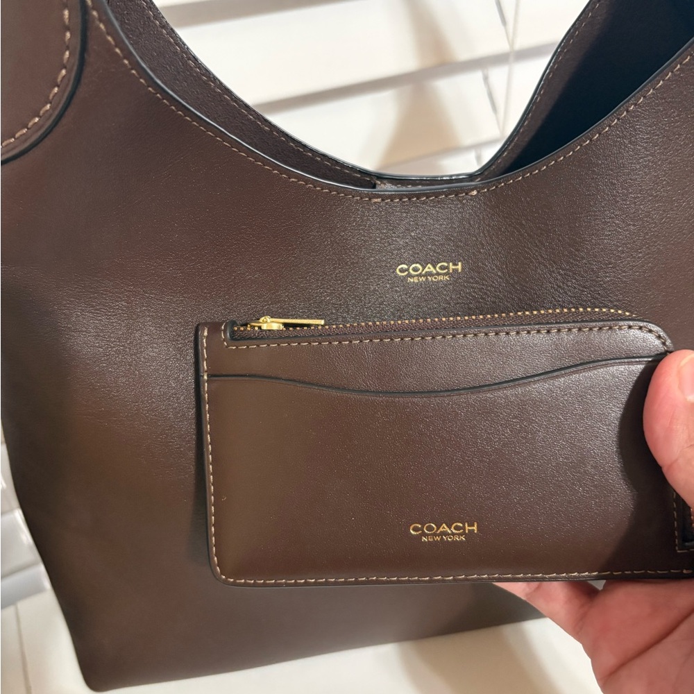 Coach Brooklyn Shoulder Bag 28 Set in Maple - Picture 3 of 15
